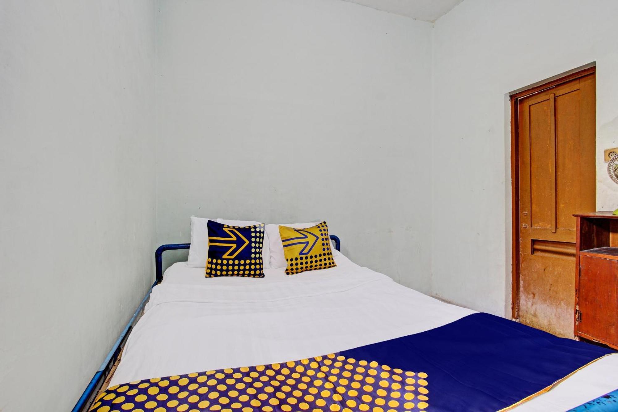 Spot On 92336 Hotel Sukowati Solo المظهر الخارجي الصورة