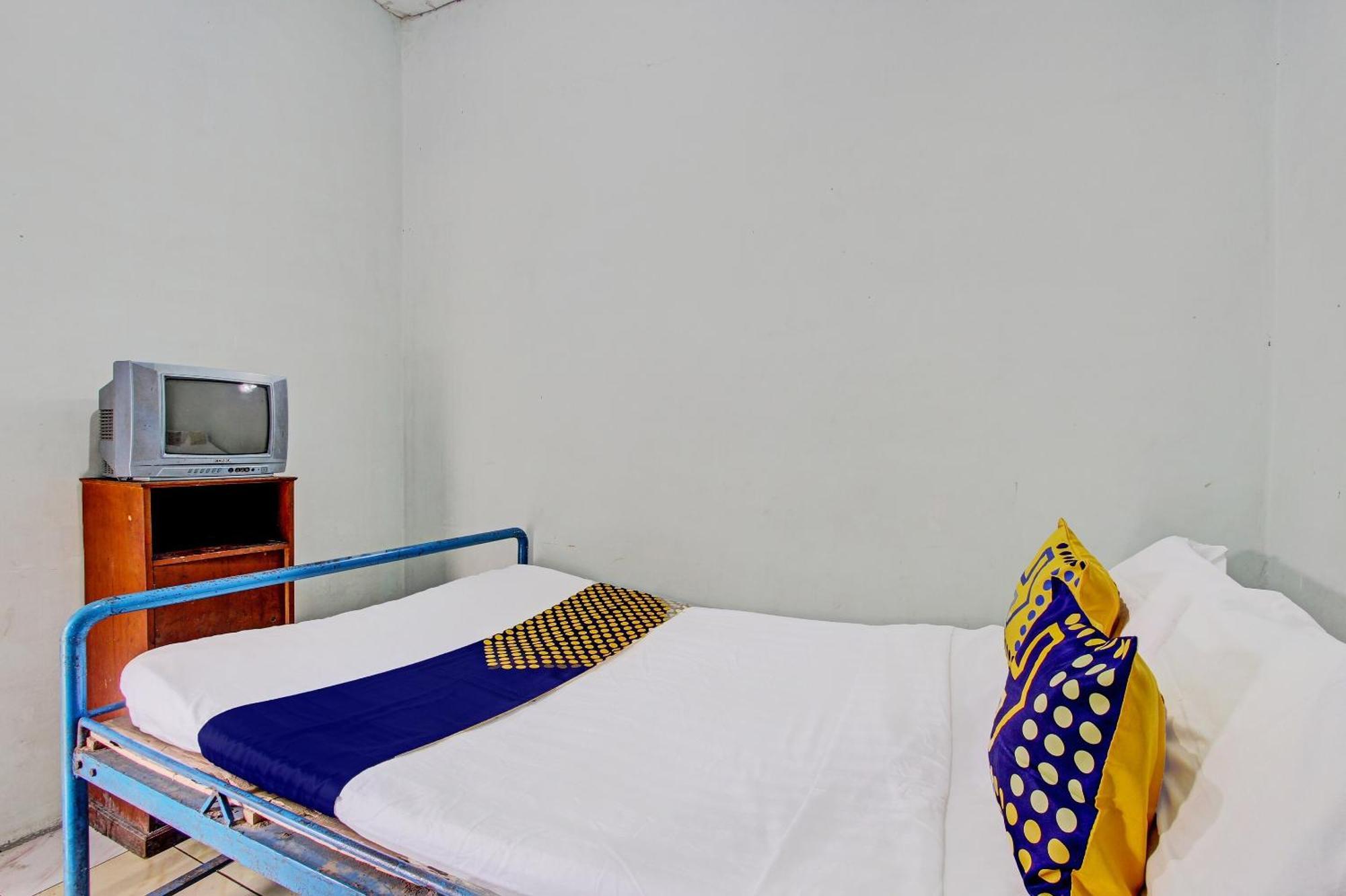 Spot On 92336 Hotel Sukowati Solo المظهر الخارجي الصورة